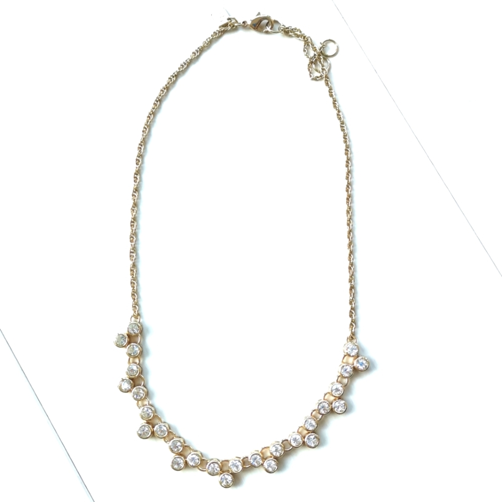New br gold necklace